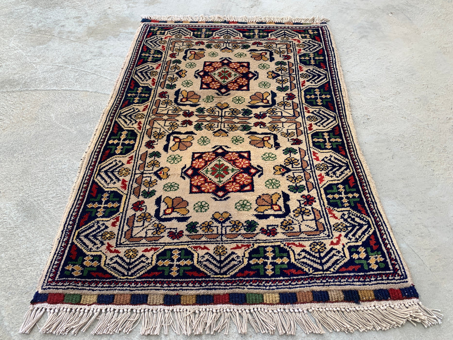 2'10 x 1'11 Handgeknoopt Peshawari Chobi wollen tapijt - Ivoorkleurig tribaal geometrisch accenttapijt - KBHM-639