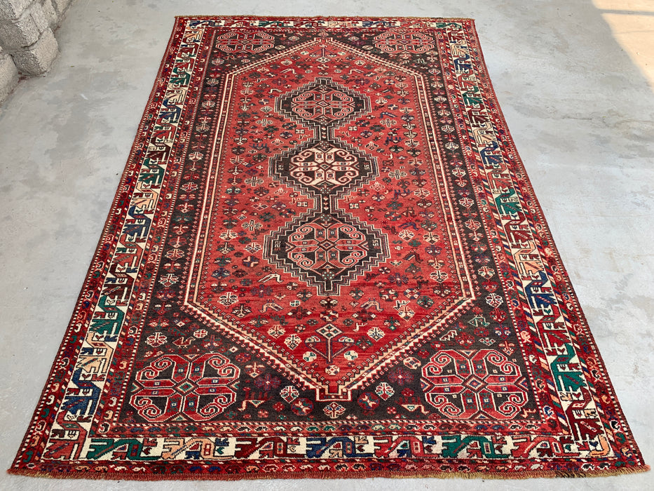 Handgemaakt Perzisch wollen vloerkleed 7x10 - Rood Perzisch tapijt met tribaal medaillon - Exacte afmeting 10'7" x 7'2" - KBHM-661