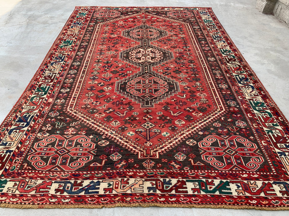 Handgemaakt Perzisch wollen vloerkleed 7x10 - Rood Perzisch tapijt met tribaal medaillon - Exacte afmeting 10'7" x 7'2" - KBHM-661