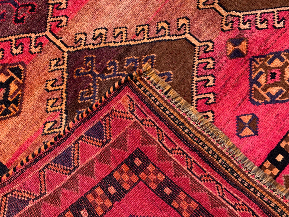 Handgemaakt Perzisch wollen vloerkleed 7x10 - Roze tribaal geometrisch Perzisch stijl kleed - Exacte afmeting 9'4" x 5'7" - KBHM-671
