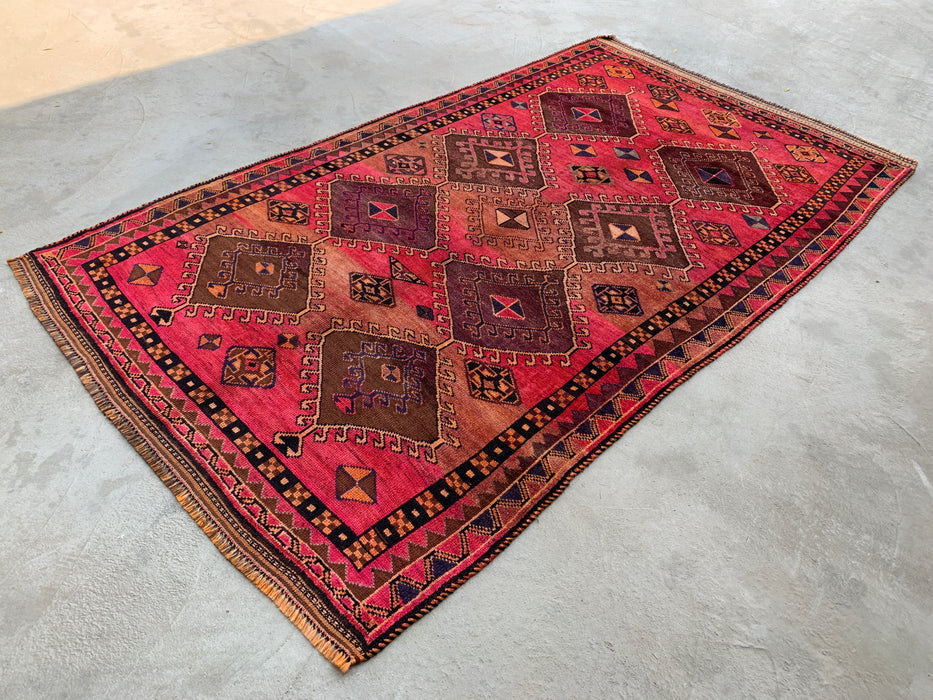 Handgemaakt Perzisch wollen vloerkleed 7x10 - Roze tribaal geometrisch Perzisch stijl kleed - Exacte afmeting 9'4" x 5'7" - KBHM-671
