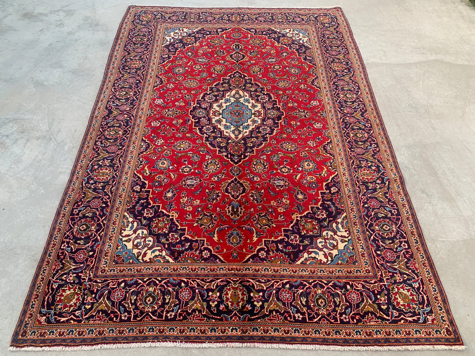 Handgemaakt Perzisch wollen vloerkleed 7x10 - Rood bloemrijk medaillon Perzisch stijl kleed - Exacte afmeting 9'7" x 6'7" - KBHM-684