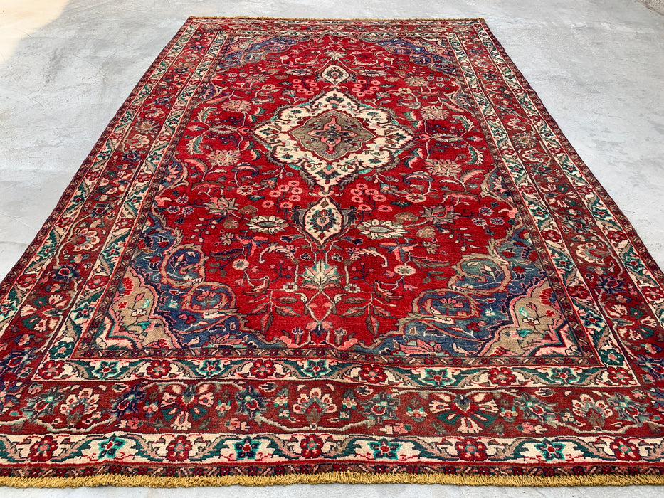 Handgeweven Perzisch wollen vloerkleed 213x305 cm - Rood, marineblauw & ivoorkleurig Perzisch stijl kleed met bloemenmedaillon - Exacte afmeting 315 cm x 208 cm - KBHM-695
