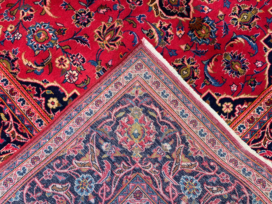 Handgemaakt Perzisch wollen vloerkleed 213x305 cm - Rood, marineblauw & ivoorkleurig Perzisch stijl vloerkleed met bloemenmedaillon - Exacte afmeting 318 cm x 198 cm - KBHM-698