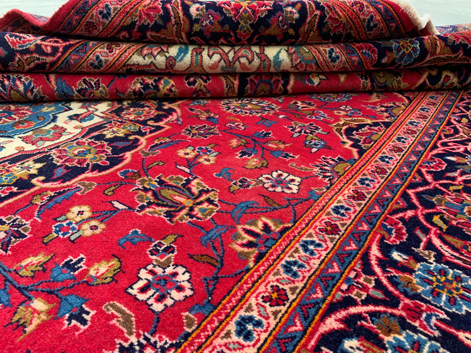 Handgemaakt Perzisch wollen vloerkleed 213x305 cm - Rood, marineblauw & ivoorkleurig Perzisch stijl vloerkleed met bloemenmedaillon - Exacte afmeting 318 cm x 198 cm - KBHM-698