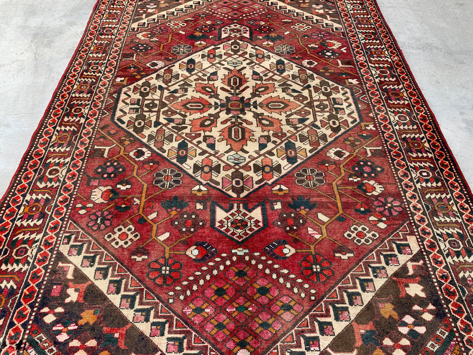 295 x 206 cm handgeknoopt Perzisch wollen tapijt – Rood, ivoor & bruin tribaal geometrisch ontwerp – KBHM-699