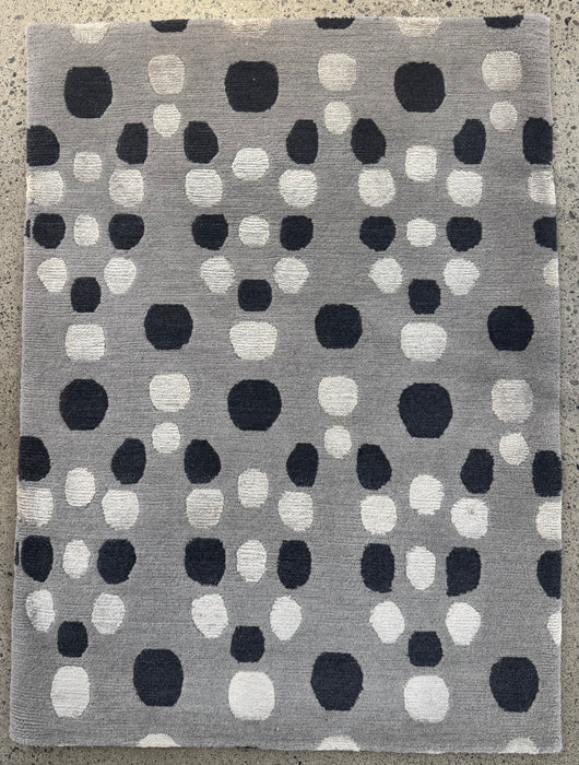 2'x3' 100% Wool Nepali Hand Knotted Area Rug
