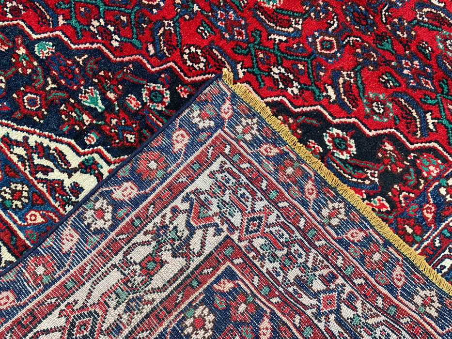 297 cm x 224 cm handgeknoopt Perzisch wollen tapijt – Rood, marineblauw & ivoorkleurig bloemenmedaillonontwerp – KBHM-701