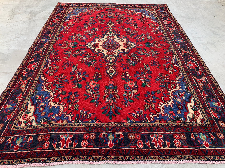 Handgemaakt Perzisch wollen vloerkleed 7x10 - Rood, marineblauw & ivoor kleurig Perzisch vloerkleed met bloemenmedaillon - Exacte maat 9'9" x 6'9" - KBHM-709