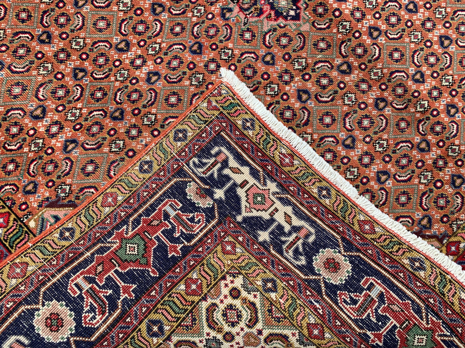 Handgemaakt Perzisch wollen vloerkleed 7x10 - Vintage Perzisch stijl kleed met medaillon in roze, marineblauw & ivoor - Exacte afmetingen 9'9" x 6'6" - KBHM-713