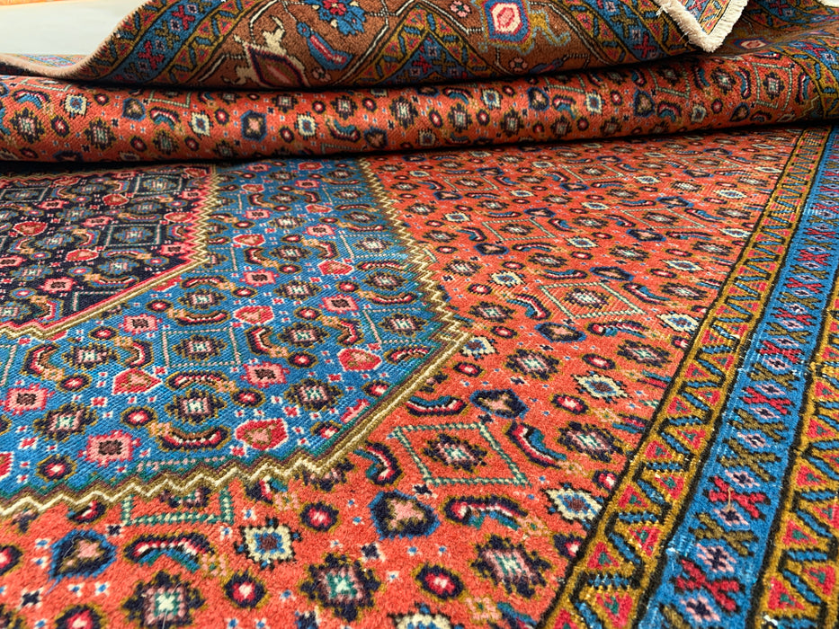 Handgemaakt Perzisch wollen vloerkleed 213x305 cm - Perzisch stijl kleed met medaillon in roze, blauw & bruin - Exacte afmeting 310 cm x 196 cm - KBHM-714