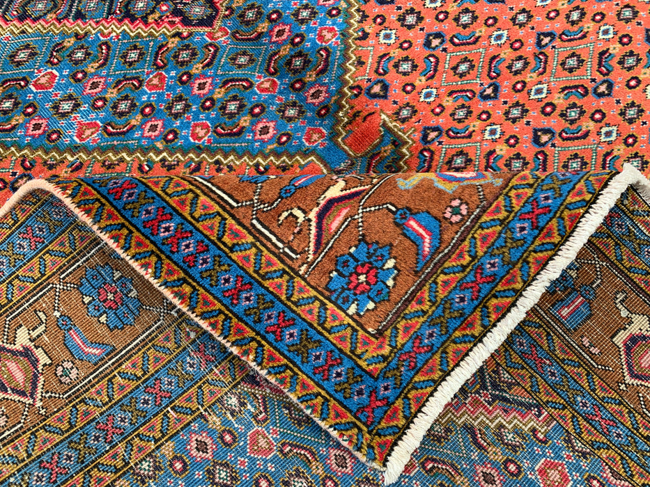 Handgemaakt Perzisch wollen vloerkleed 213x305 cm - Perzisch stijl kleed met medaillon in roze, blauw & bruin - Exacte afmeting 310 cm x 196 cm - KBHM-714