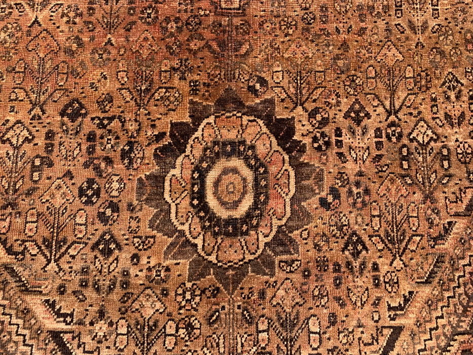 Handgemaakt Perzisch wollen vloerkleed 7x10 - Bruin, beige & ivoorkleurig vintage medaillon vloerkleed in Perzische stijl - Exacte afmeting 10'3" x 6'9" - KBHM-722