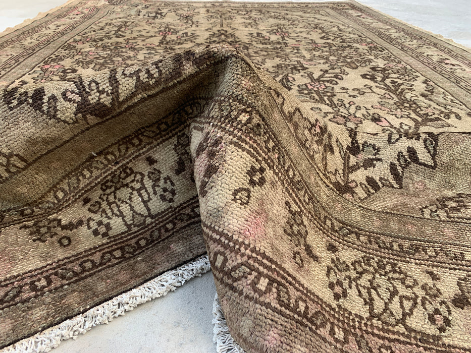 Handgemaakt Perzisch wollen vloerkleed 210x300 cm - Vintage Perzisch bloemmotief in beige, taupe en zachtroze - Exacte afmeting 299 cm x 210 cm - KBHM-726