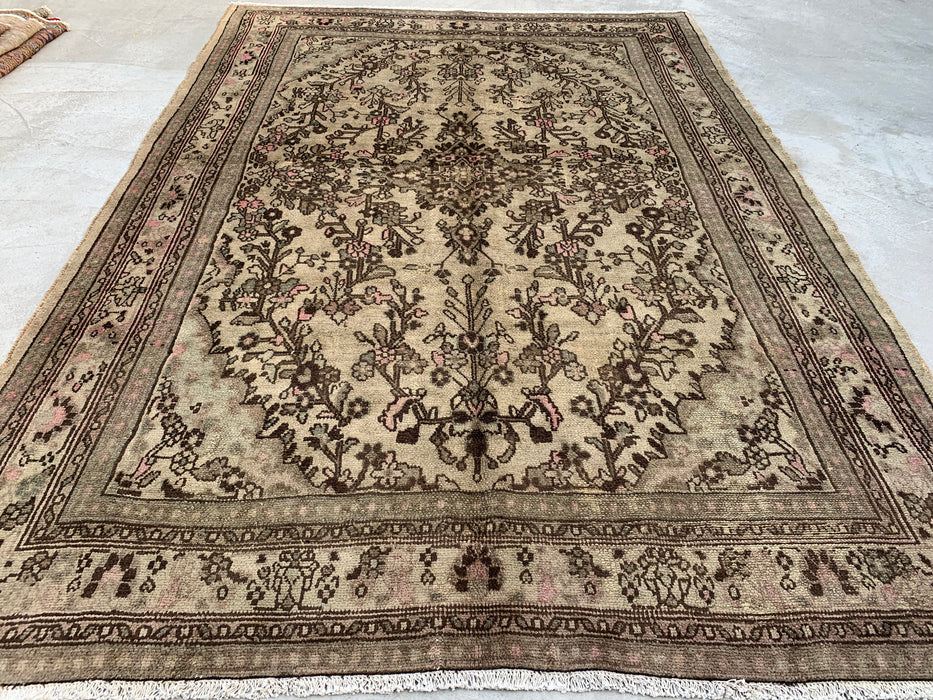 Handgemaakt Perzisch wollen vloerkleed 210x300 cm - Vintage Perzisch bloemmotief in beige, taupe en zachtroze - Exacte afmeting 299 cm x 210 cm - KBHM-726