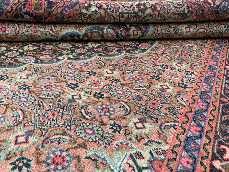 Handgemaakt Perzisch wollen vloerkleed 7x10 - Beige, taupe & zachtroze vintage medaillon Perzisch stijl kleed - Exacte afmeting 9'4" x 6'1" - KBHM-738
