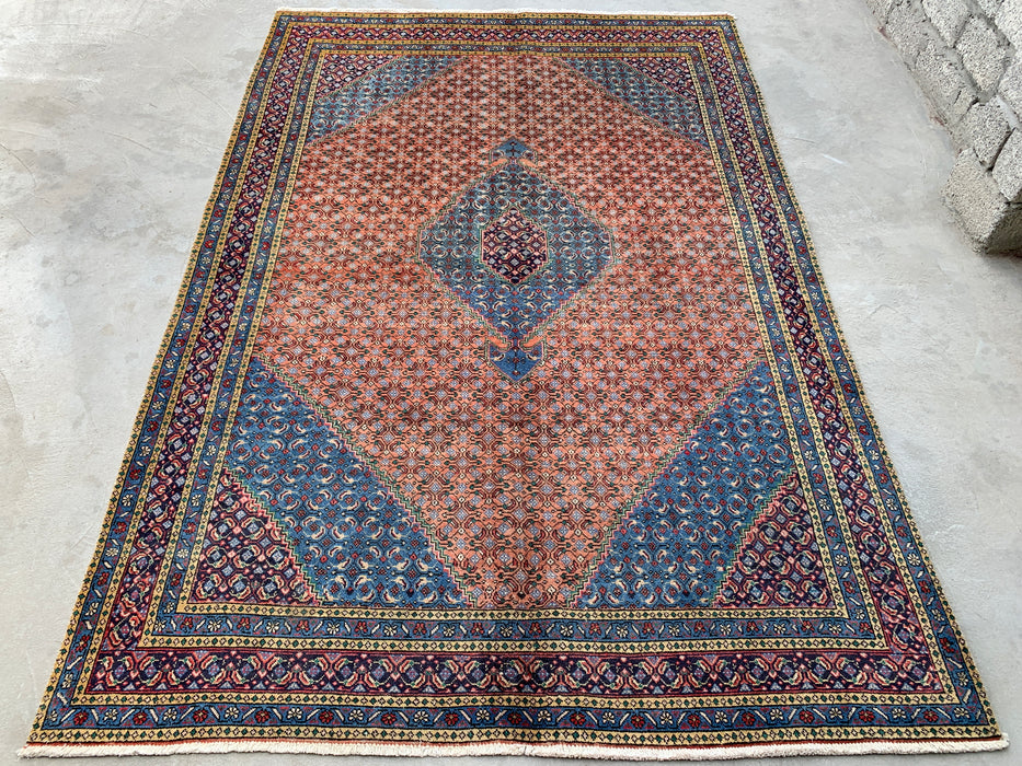Handgemaakt Perzisch wollen karpet 7x10 - Roos, blauw & ivoor vintage medaillon Perzische stijl tapijt - Exacte afmeting 9'5" x 6'5" - KBHM-740