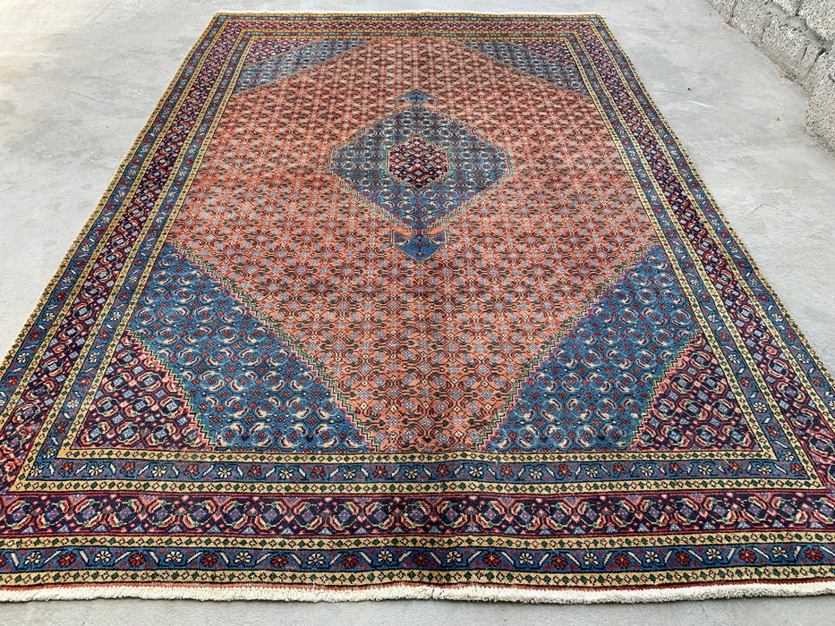 Handgemaakt Perzisch wollen karpet 7x10 - Roos, blauw & ivoor vintage medaillon Perzische stijl tapijt - Exacte afmeting 9'5" x 6'5" - KBHM-740