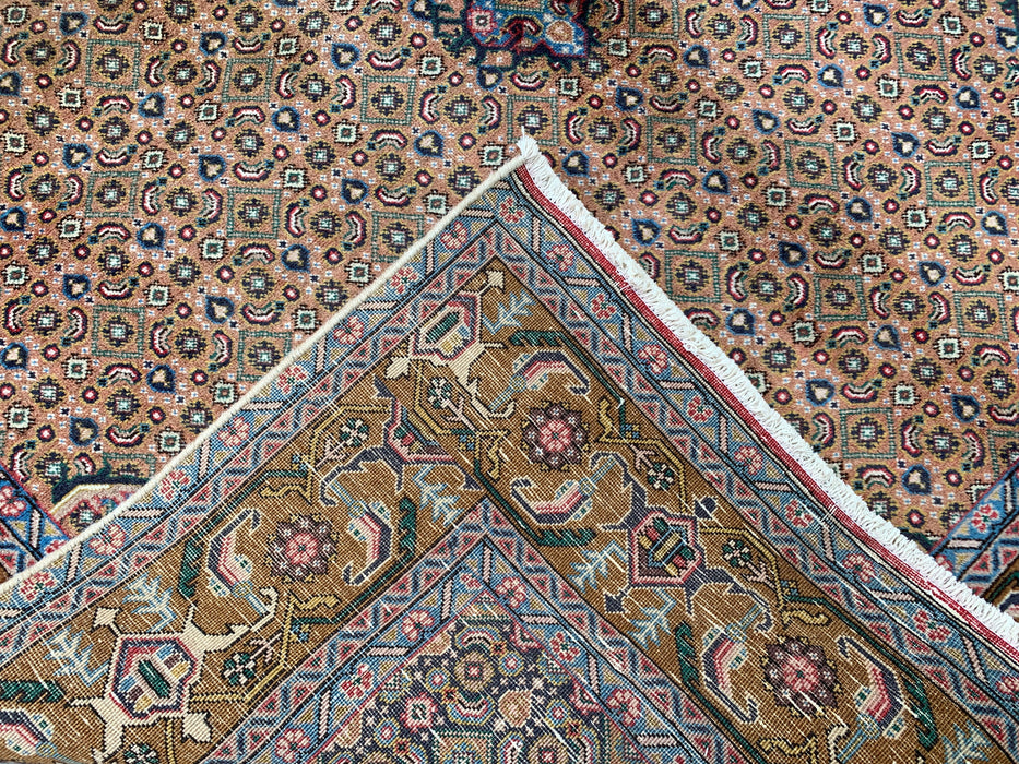 Handgemaakt Perzisch wollen vloerkleed 7x10 - Vintage Perzisch stijl kleed met medaillon in beige, blauw & bruin - Exacte afmetingen 9'8" x 6'5" - KBHM-756