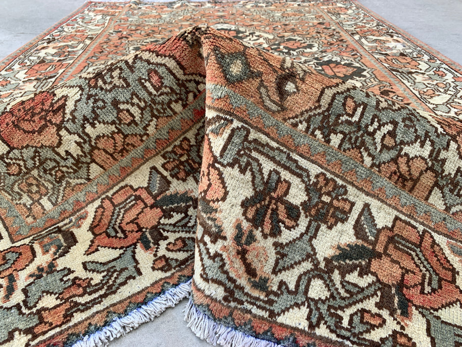 206 x 137 cm handgeknoopt Perzisch wollen tapijt – Vintage bloemendesign in roze, ivoor & saliegroen – KBHM-788