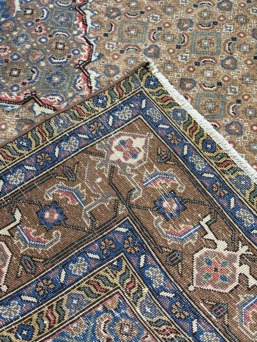 6’4x10’6 Hand-Knotted Persian Wool Rug – Beige & Blue Medallion Design