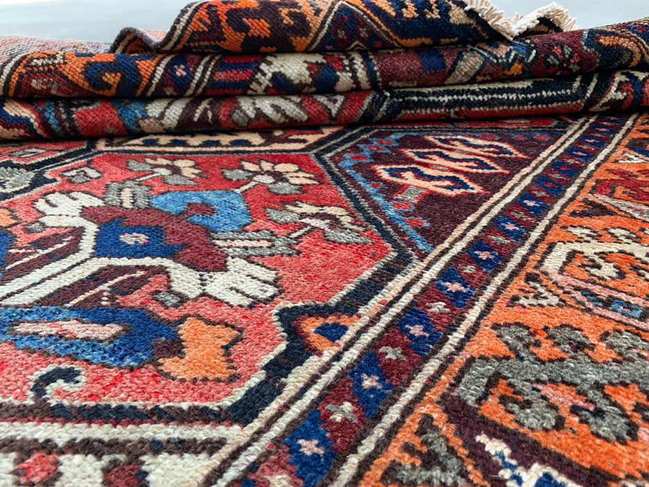 190,5 x 114,5 cm handgeknoopt Perzisch wollen tapijt – Ivoor, rood & blauw tribaal geometrisch paneelontwerp – KBHM-792