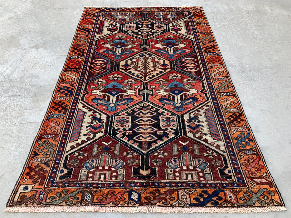 190,5 x 114,5 cm handgeknoopt Perzisch wollen tapijt – Ivoor, rood & blauw tribaal geometrisch paneelontwerp – KBHM-792