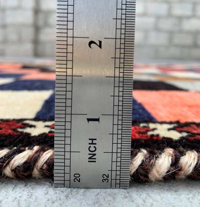 Handgeknoopt Perzisch wollen tapijt van 180 x 114 cm – Veelkleurig geometrisch dambordpatroon – KBHM-795