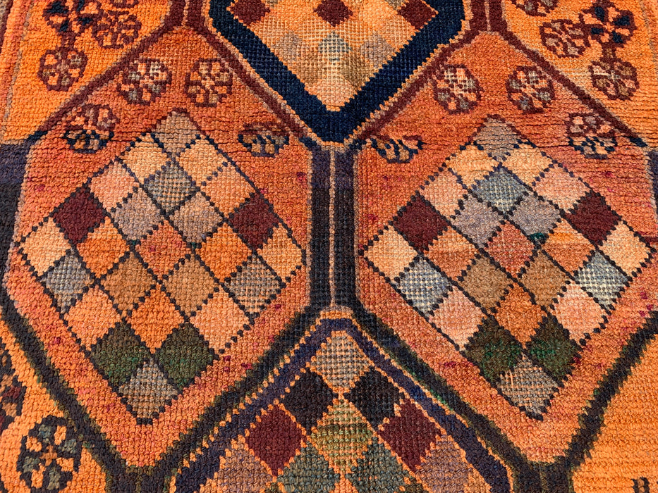 338 cm x 114 cm handgeknoopt Perzisch wollen loperkleed – Perzik, marineblauw & veelkleurig tribaal geometrisch paneelontwerp – KBHM-801
