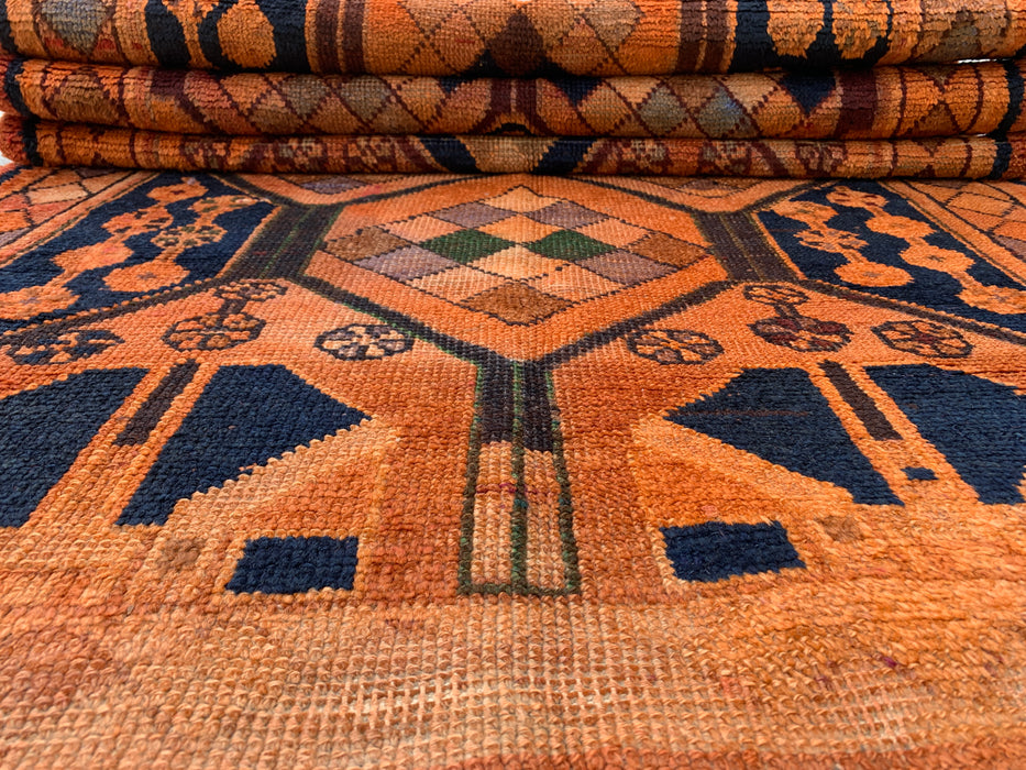 338 cm x 114 cm handgeknoopt Perzisch wollen loperkleed – Perzik, marineblauw & veelkleurig tribaal geometrisch paneelontwerp – KBHM-801