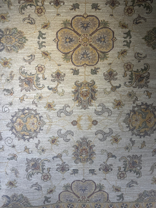 Handgeknoopt Chobi wollen tapijt – Beige & Grijze rand – 8' x 10'