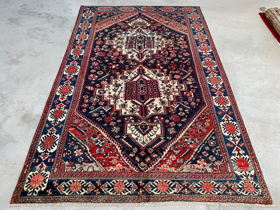Handgemaakt Perzisch wollen vloerkleed 7x10 - Marineblauw, ivoor & rood tribaal medaillon Perzische stijl vloerkleed - Exacte afmeting 9'6" x 6'3" - KBHM-809