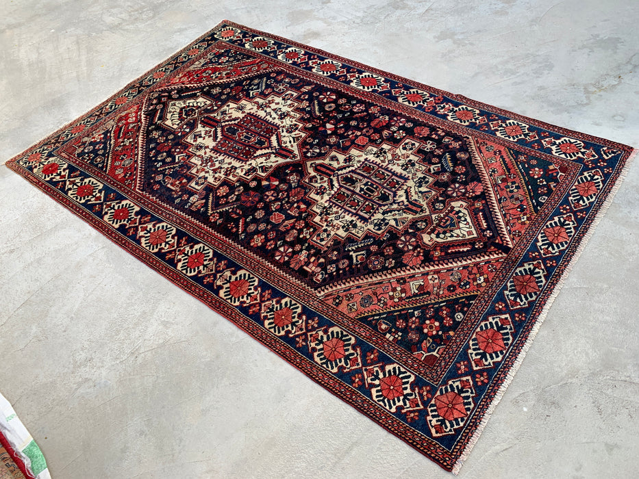 Handgemaakt Perzisch wollen vloerkleed 7x10 - Marineblauw, ivoor & rood tribaal medaillon Perzische stijl vloerkleed - Exacte afmeting 9'6" x 6'3" - KBHM-809