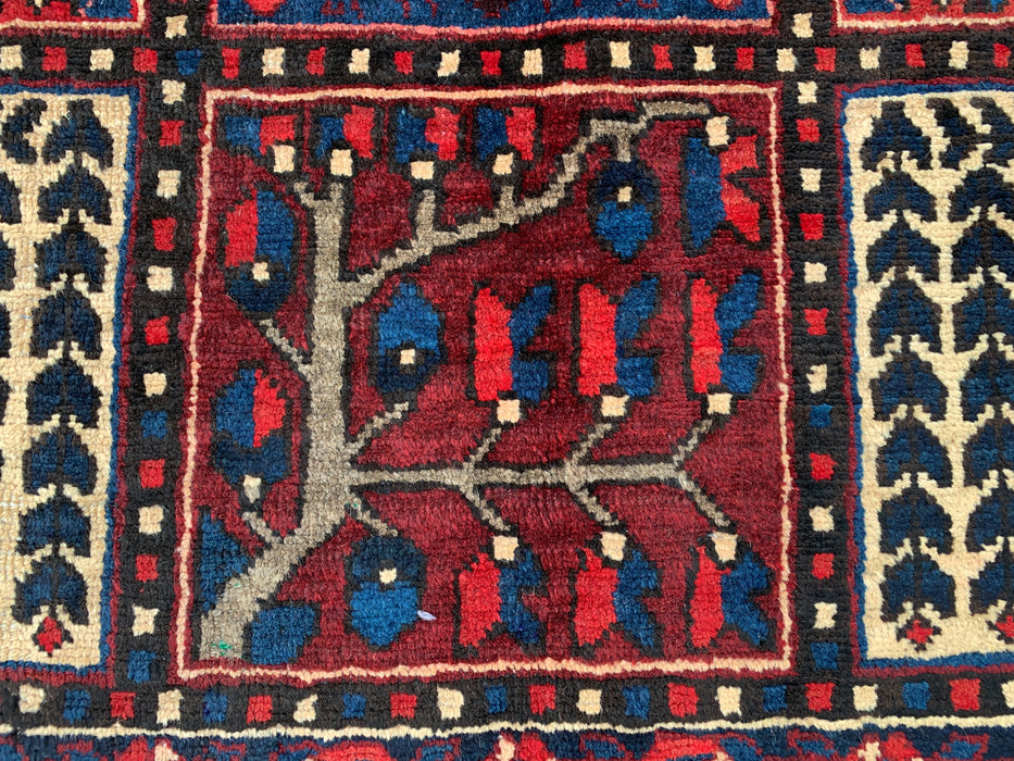 9'9" x 5'3" Handgeknoopt Perzisch wollen tapijt – Ivoor, marineblauw & rood geometrisch paneelontwerp – KBHM-822