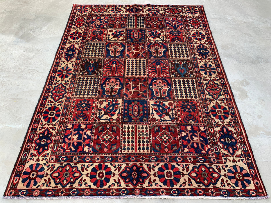 Handgemaakt Perzisch wollen vloerkleed 215x300 - Perzisch stijl tapijt met rode panelen en ivoorkleurige rand - Exacte afmeting 302 cm x 218 cm - KBHM-829
