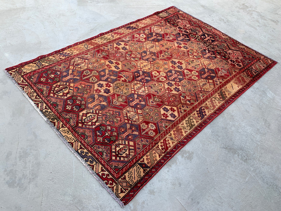 Handgemaakt Perzisch wollen vloerkleed 213x305 cm - Rood Perzisch tapijt met zeshoekig tuinpatroon en ivoorkleurige rand - Exacte afmeting 282 cm x 191 cm - KBHM-830