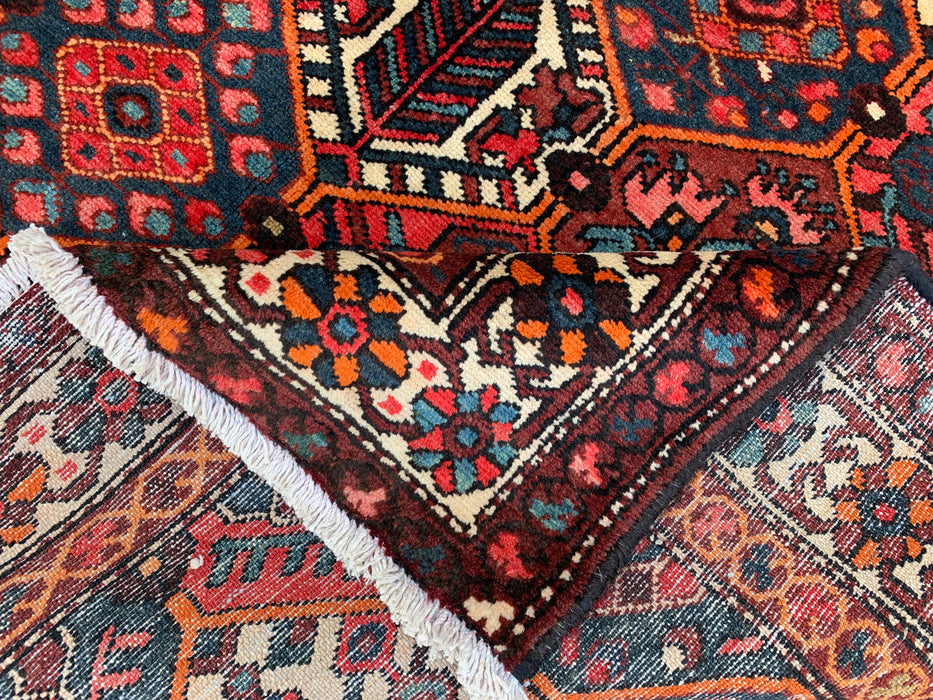 Handgemaakt Perzisch wollen vloerkleed 7x10 - Rood geometrisch tribaal Perzisch stijl kleed met ivoorkleurige rand - Exacte afmeting 9'10" x 5'3" - KBHM-835