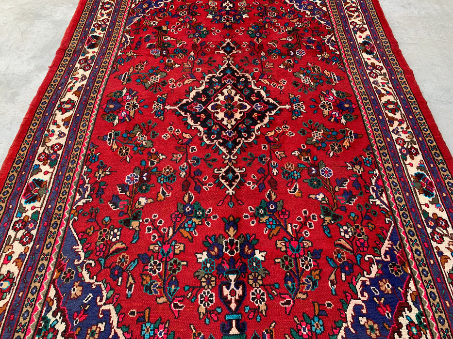 Handgemaakt Perzisch wollen vloerkleed 7x10 - Rood Perzisch tapijt met bloemenmedaillon en ivoorkleurige rand - Exacte afmeting 10'1" x 6'11" - KBHM-836