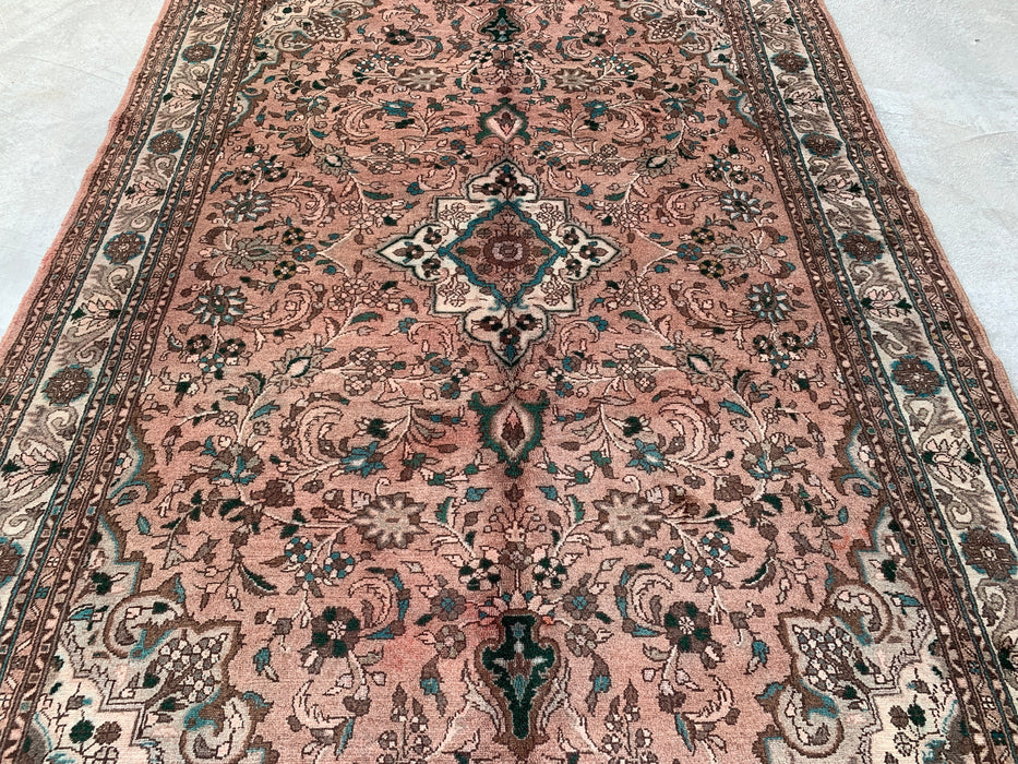 Handgemaakt Perzisch wollen vloerkleed 7x10 - Blush Beige Bloemenmedaillon Perzisch stijl kleed met ivoorkleurige rand - Exacte afmeting 9'6" x 6'7" - KBHM-839