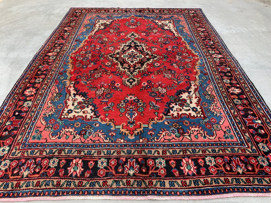 Handgemaakt Perzisch wollen vloerkleed 7x10 - Rood Perzisch tapijt met bloemmotief en blauwe rand - Exacte afmetingen 9'11" x 7'0" - KBHM-841