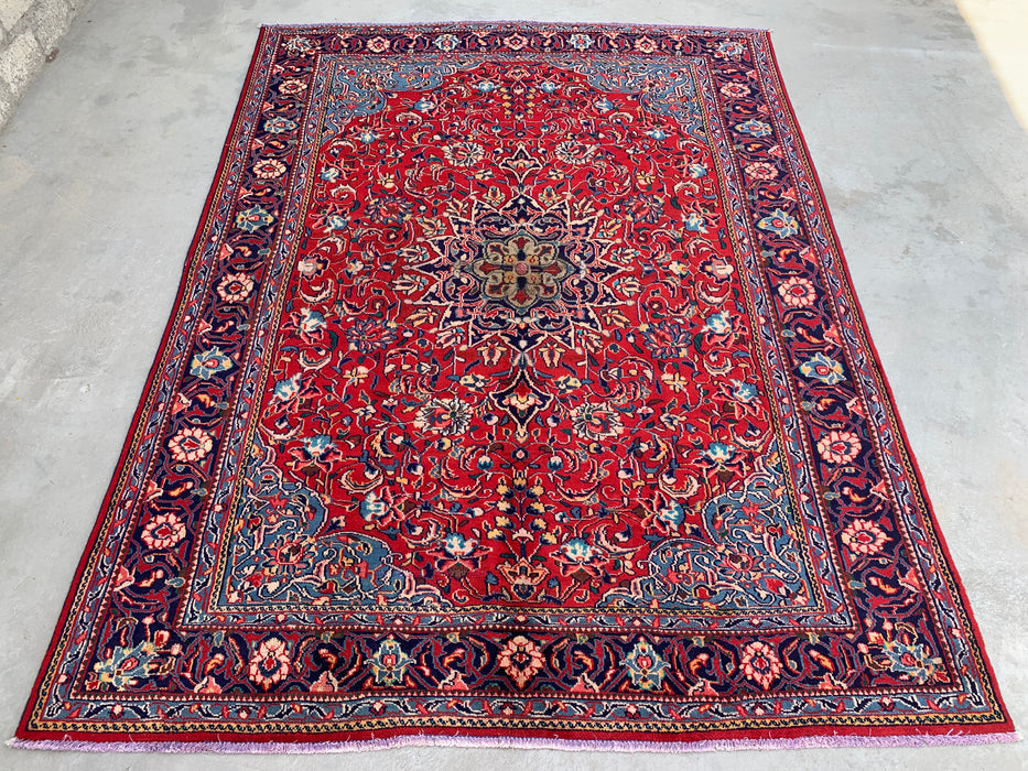Handgemaakt Perzisch wollen vloerkleed 7x10 - Rood Perzisch tapijt met bloemenmedaillon en marineblauwe rand - Exacte afmeting 9'5" x 7'0" - KBHM-845