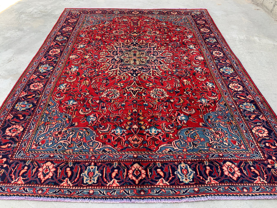Handgemaakt Perzisch wollen vloerkleed 7x10 - Rood Perzisch tapijt met bloemenmedaillon en marineblauwe rand - Exacte afmeting 9'5" x 7'0" - KBHM-845