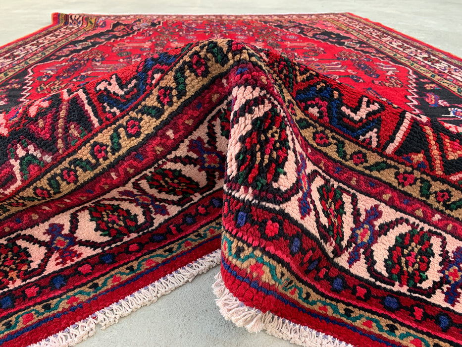Handgemaakt Perzisch wollen vloerkleed 210x300 - Rood Perzisch tapijt met geometrisch medaillon en ivoorkleurige rand - Exacte afmeting 295 cm x 208 cm - KBHM-853
