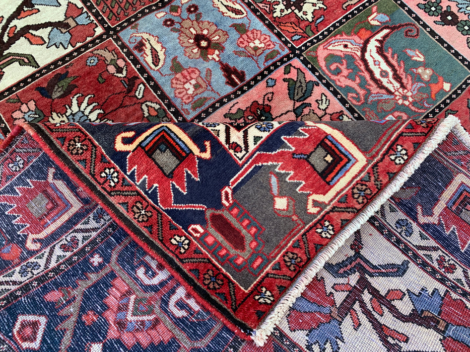 Handgemaakt Perzisch wollen vloerkleed 215x305 cm - Perzisch tapijt met rood paneel en een blauw & grijs tribale rand - Exacte afmeting 307 cm x 213 cm - KBHM-854