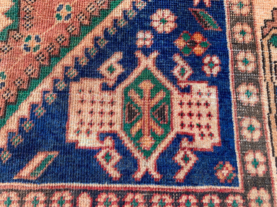 6'4 x 4'8 handgeknoopt Perzisch wollen tapijt - Beige geometrisch medaillonontwerp met marineblauwe & groene accenten - KBHM-858