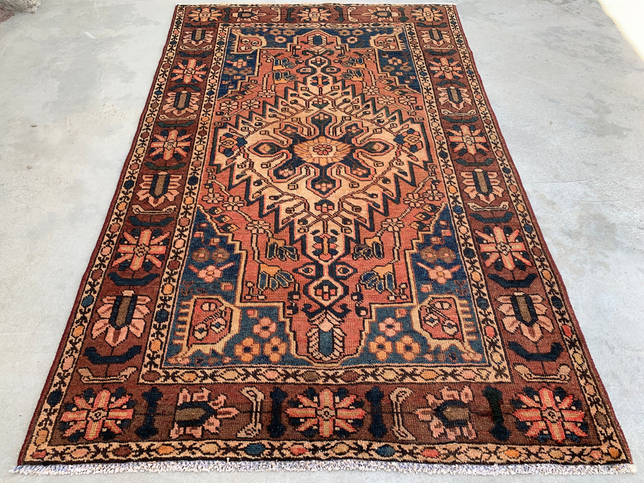 216 cm x 140 cm handgeknoopt Perzisch wollen tapijt - Bruin geometrisch medaillonontwerp met marineblauwe accenten - KBHM-865