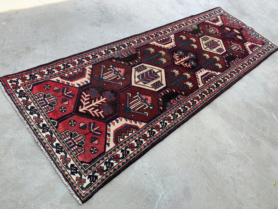 9'10 x 3'5 handgeknoopte Perzische wollen loper - Tribaal zeshoekig ontwerp in bruin, rood & ivoor - KBHM-873