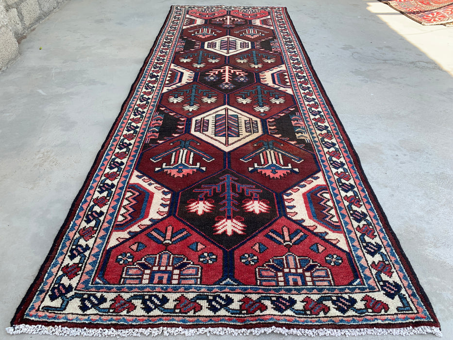 9'10 x 3'5 handgeknoopte Perzische wollen loper - Tribaal zeshoekig ontwerp in bruin, rood & ivoor - KBHM-873