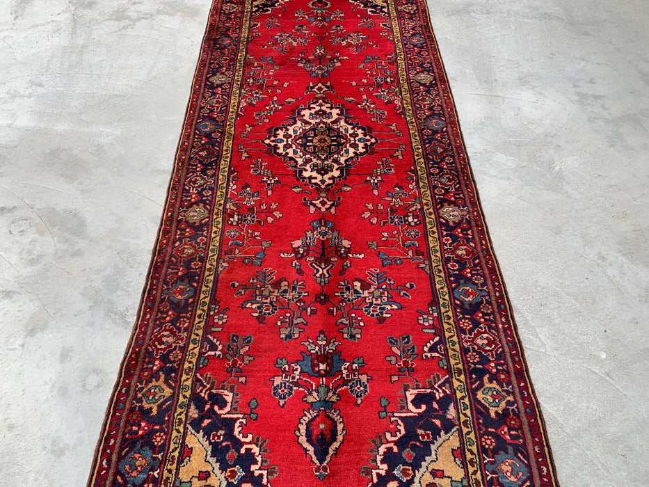 9'6 x 3'9 Handgeknoopt Perzisch wollen loper - Rood bloemenmedaillonontwerp met marineblauwe rand - KBHM-880