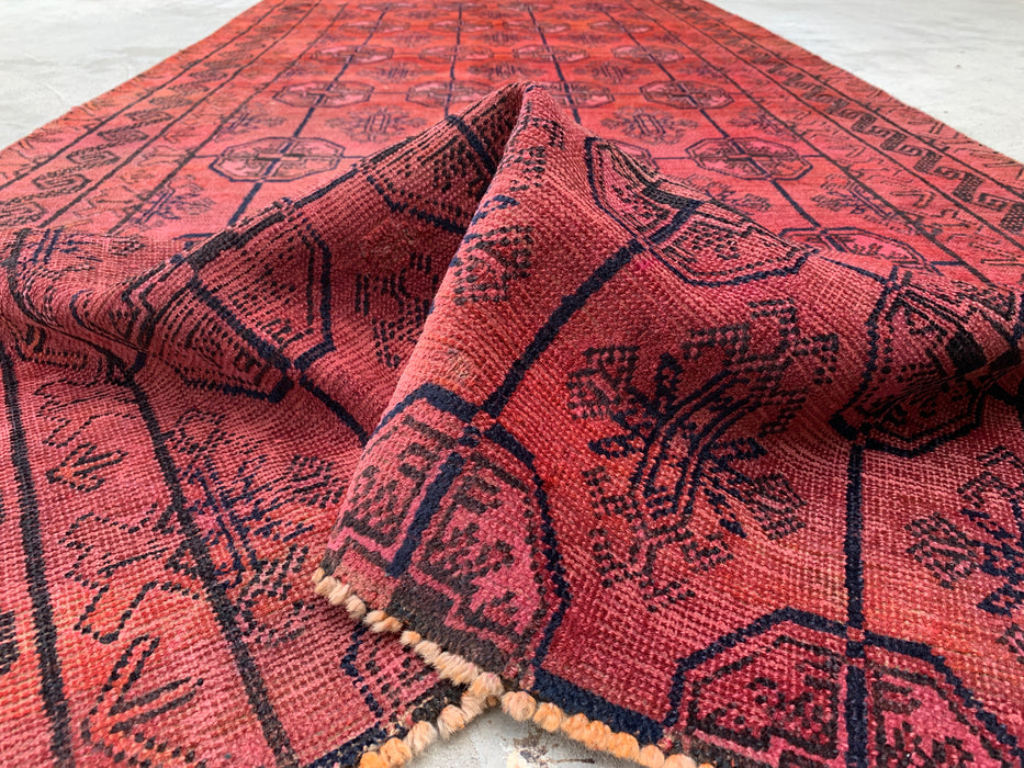 9'3 x 4'4 Hand-Knotted Persian Wool Rug - Muted Coral Geometric Tribal Design - KBHM-899